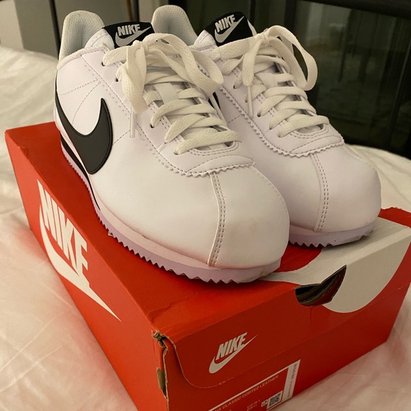 nike classic cortez 1972